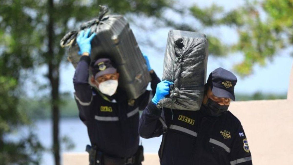 Autoridades De El Salvador Han Decomisado Toneladas De Droga En El