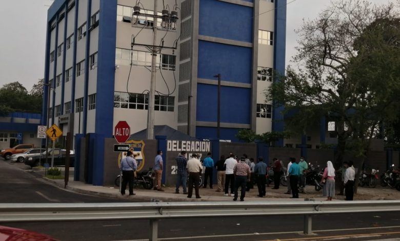 Líderes cristianos recorren las calles de Zacatecoluca para difundir mensaje de esperanza Líderes cristianos recorren las calles de Zacatecoluca para difundir mensaje de esperanza