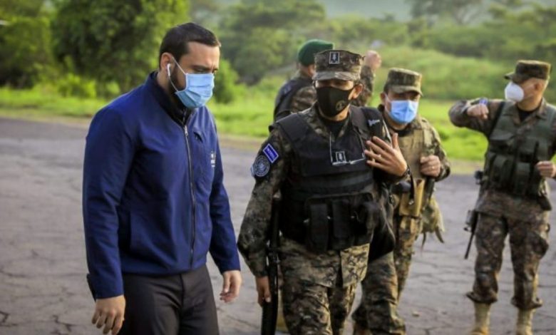 Ministro de Defensa y Salud
