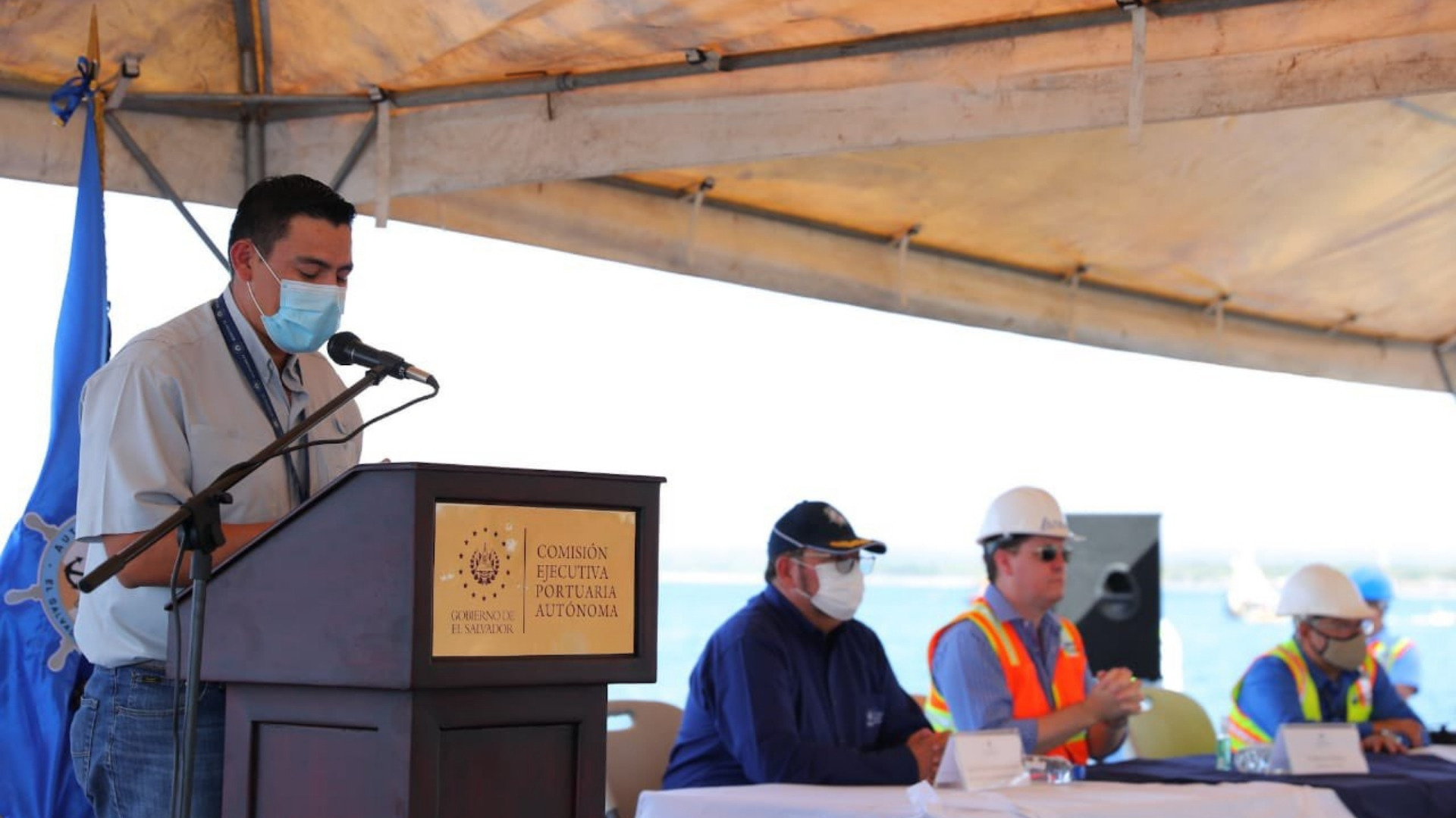 CEPA gradúa 10 pilotos prácticos de barcos para puertos de El Salvador