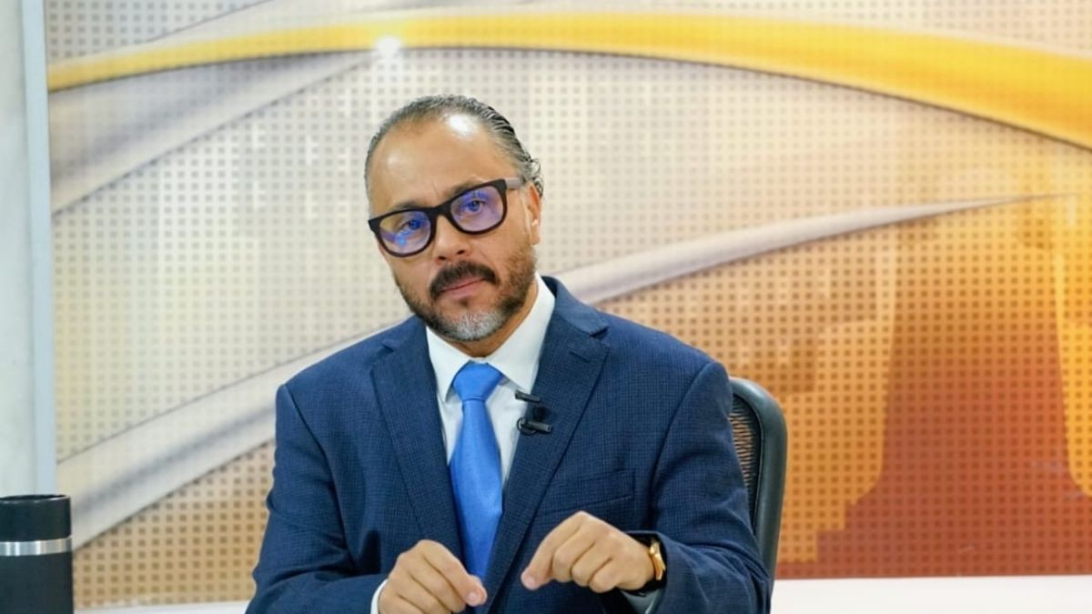 CASTRO NETO