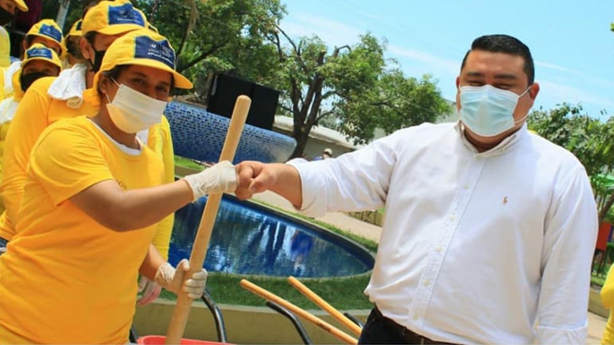 Desarrollan campaña de limpieza en Zacatecoluca