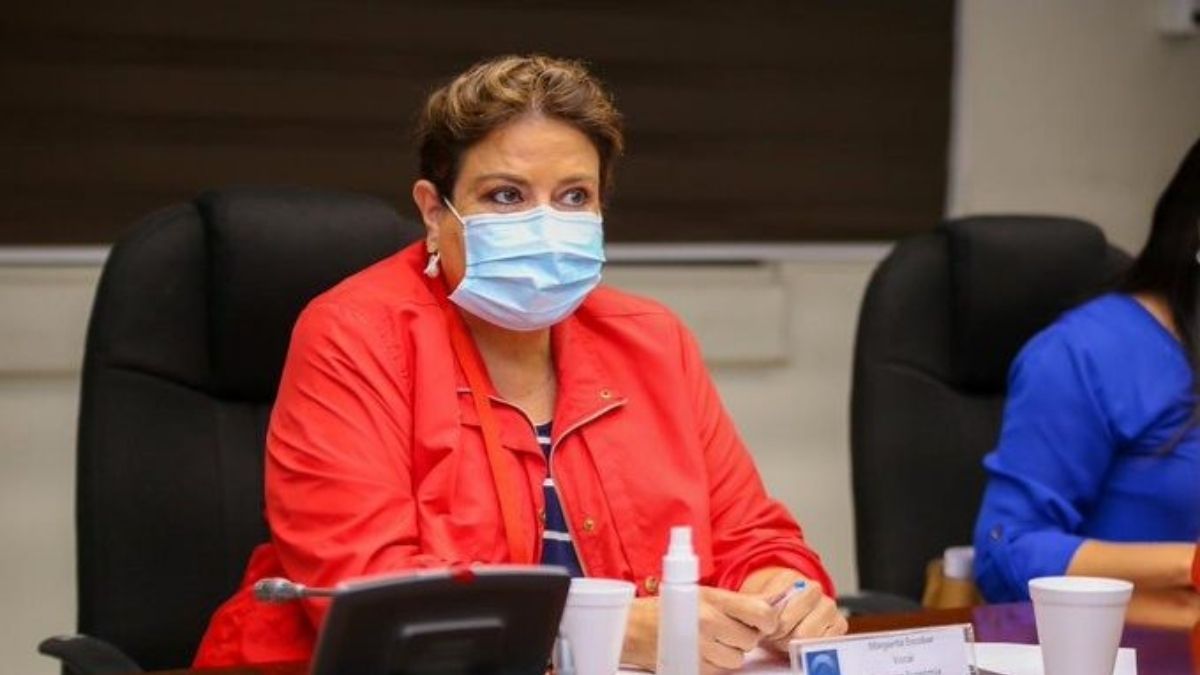 MARGA ESCOBAR