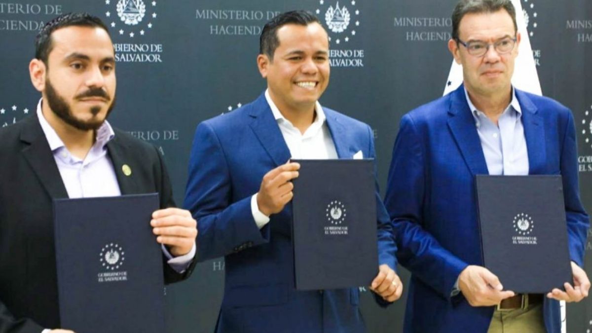 Hacienda y Banco Mundial firman convenio de financiamiento para el Proyecto de Respuesta ante el COVID-19