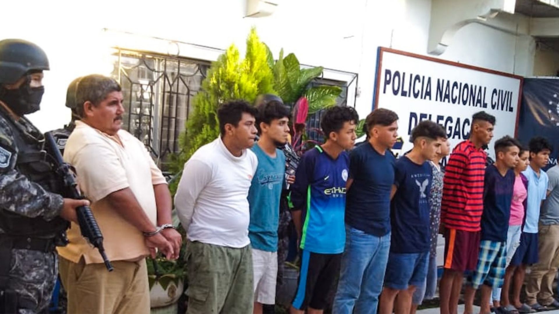 Operativo policial en Cabañas deja 18 capturados