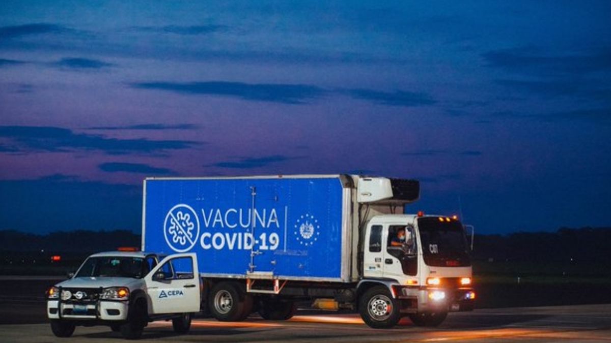 El Salvador encabeza la lista de más personas vacunadas contra el Covid-19 en Centroamérica