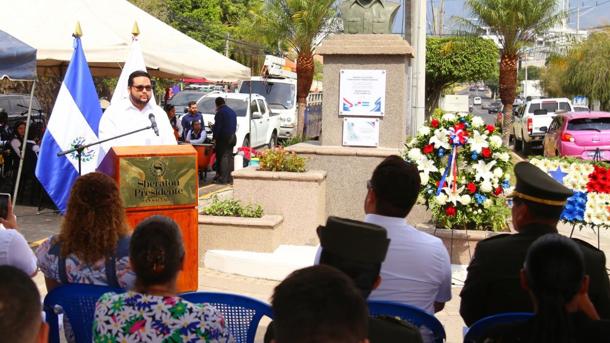 El Salvador y Panamá conmemoran 114 años de relaciones diplomáticas El