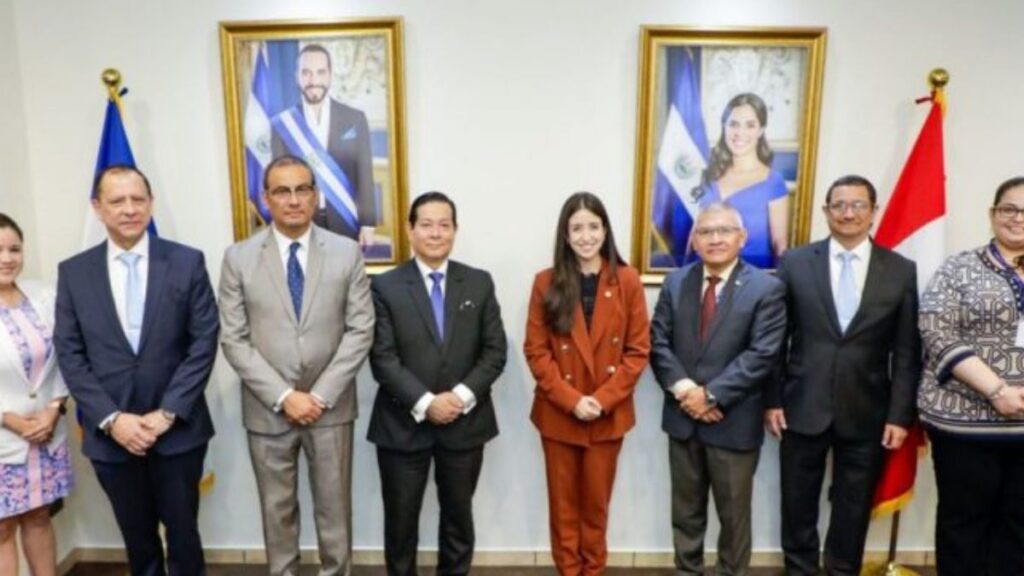 El Salvador Presenta Cambios En Seguridad A Ministro De Justicia De Perú El Salvador Presenta